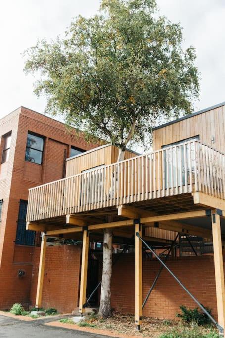 Carmen Eco-pod / Treehouse, Close To Cabot Circus Appartamento Bristol