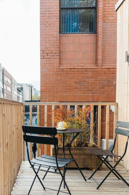 Appartamento Carmen Eco-pod / Treehouse, Close To Cabot Circus Bristol